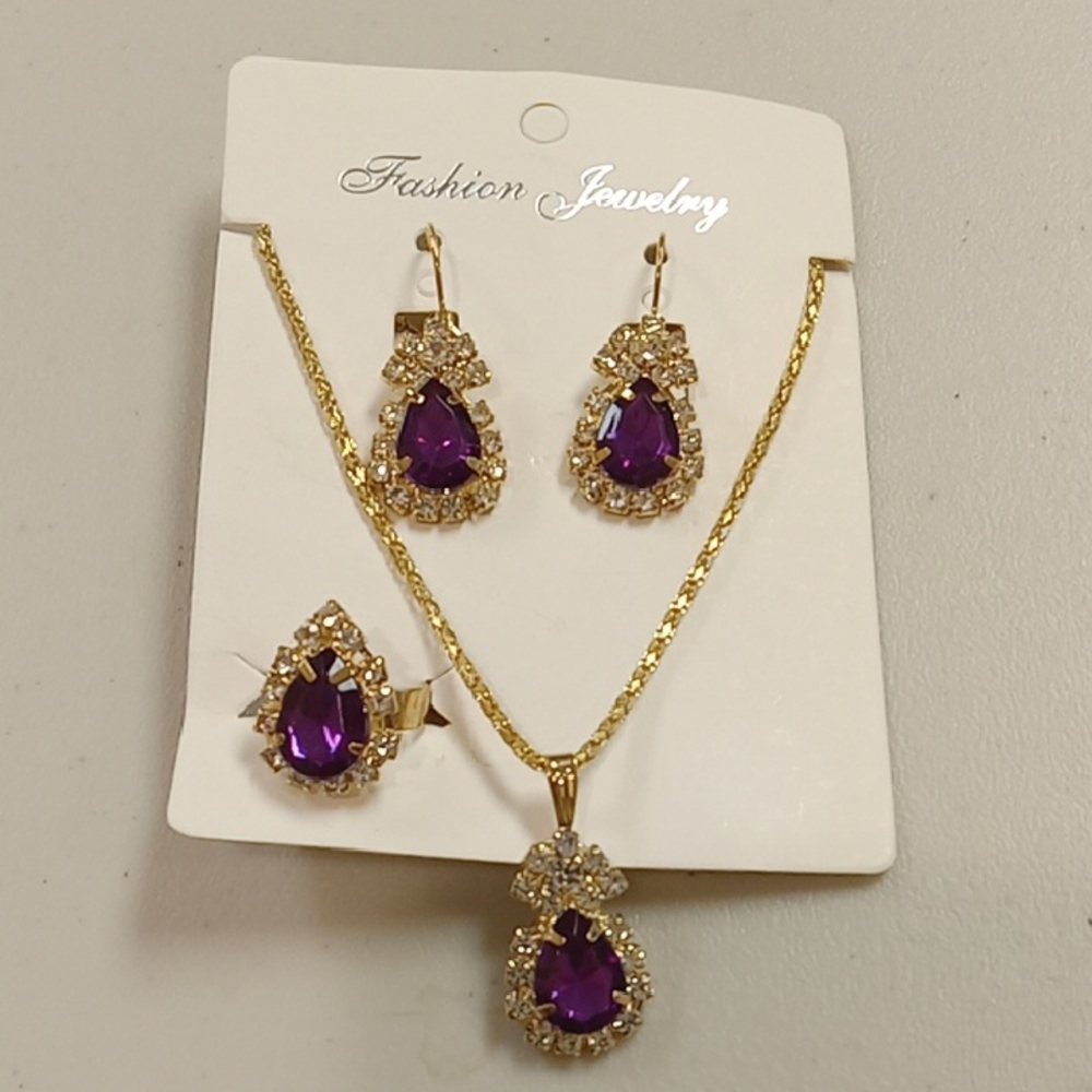 New Fashion Jewelry Gold and Purple Necklace Set